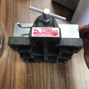 Khuôn đúc mẫu vữa xi măng 40x40x160 bằng gang