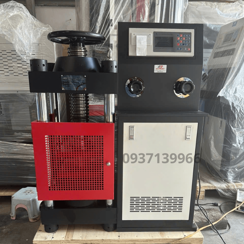 may-nen-be-tong-2000kN-3 Máy nén bê tông 2000kN LS Luda