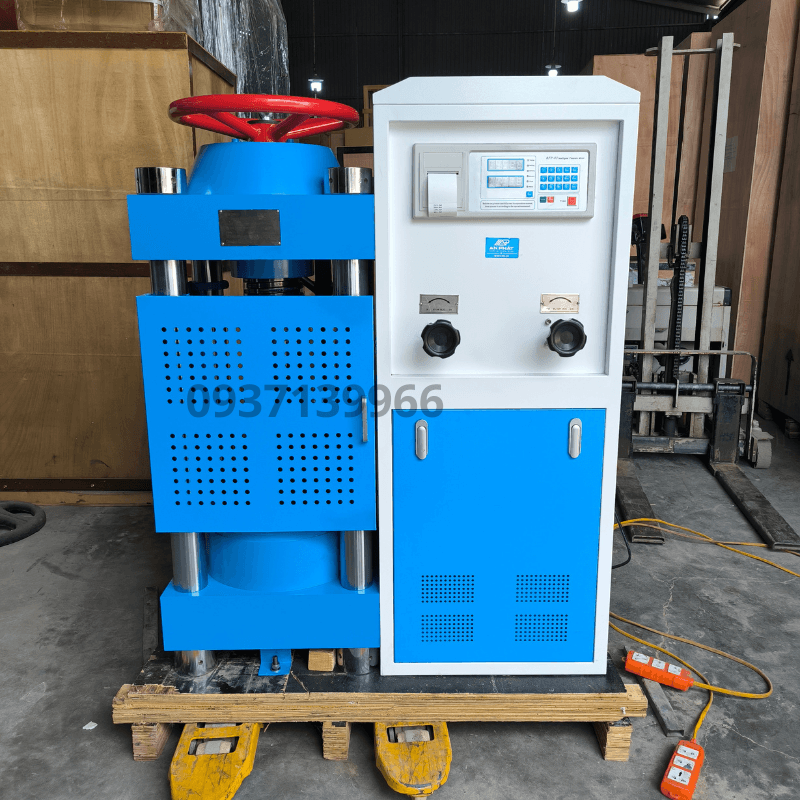 may-nen-mau-be-tong-3000kN-2 Máy nén mẫu bê tông 3000kN